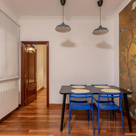 Tu Hogar En 4 Personas Lägenhet Bilbao